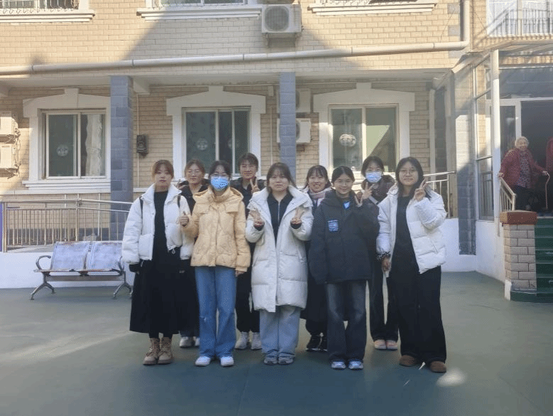 新2会员管理端官方网站于阳光福缘老年公寓开展阳光助老活动